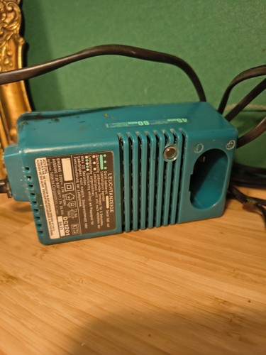 Makita dc1201 battery charger - battery,