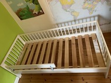 Ikea Kinderbett "Sultan" 70 x 160 mit Lattenrost und abnehmbaren Rausfallschutz