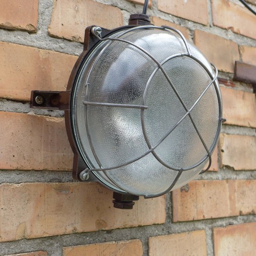 Alte industrieleuchte - 1/4,