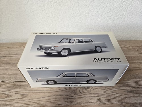 Autoart bmw 1800 1 18 - autoart, 1:18