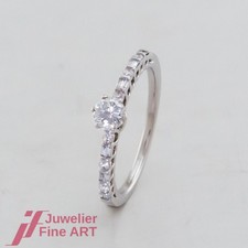 Brillant-Solitär-Ring mit Akzent - 19 Brillanten ges. 0,42ct-18K/750 Weißgold