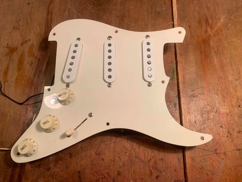 Fender stratocaster custom - stratocaster,