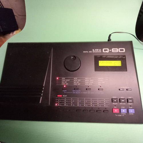 Kawai digital midi - q-80,