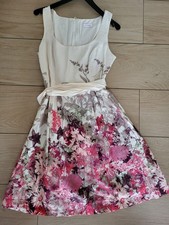 wunderschönes Sommerkleid