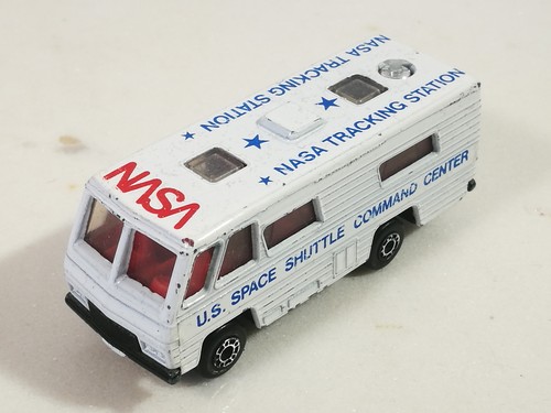 Matchbox nasa space shuttle - 54,
