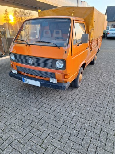 Pritsche mit plane und - t3,