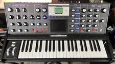 Moog Minimoog Voyager Select