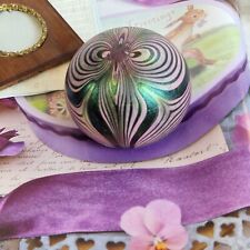 Älterer Briefbeschwerer