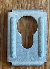 1x IKEA Wandhalterung - 103693