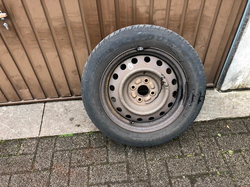 1xkomplette reserverad - 1xkomplette,