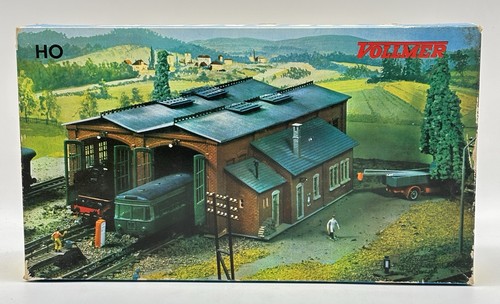 Vintage vollmer lokschuppen - vintage,