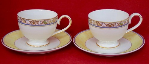 Zwei heinrich villeroy boch - &,