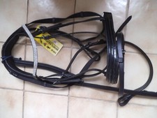 Lack-Trense Warmblut mit schwed. Reithalfter schwarz mit  Anti-Slipzügeln