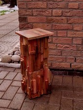 Holzsaeule,Hocker,Saeule,Blume