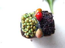 Weidenkiste mit Früchten, geflochten,  für Puppenstube