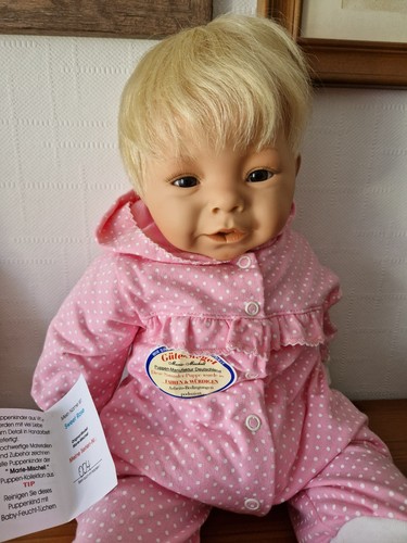 Sammler puppe mit - sammler-puppe, zertifikat