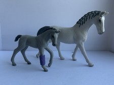 Schleich Trakehner Stute - Inkl. Fohlen Aus Adventskalender 2018 98269