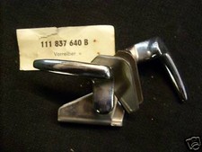 Opener/quarter turn for swing
