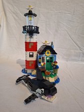 LEGO Creator 31051 Leuchtturm-Insel mit Leuchtstein, 3-in-1 Set