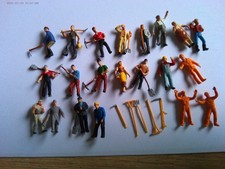 Spur HO..21 versch. Arbeiter + Geräte.........OK