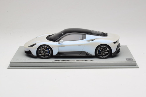 Maserati mc20 bianco audace - mc20,