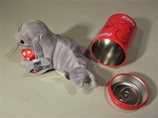 Coca-Cola, COKE Bean Bag Push Seehund ROBBE Seal, Sigillo POLAR BEAR Cola Dose