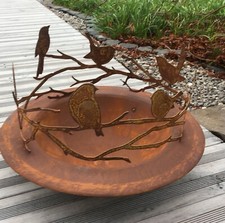 Vögel auf Astring Edelrost