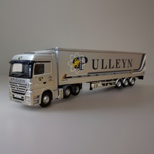 Corgi CC13823 Mercedes Actros