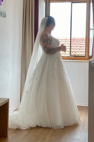 Wunderschönes hochzeitskleid - wunderschönes,