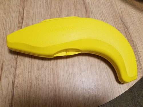 Tupperware banana joe - tupperware,