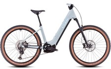 CUBE Reaction Hybrid Race 800