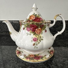 Royal Albert Old Country Roses, Teekanne und passender Ständer