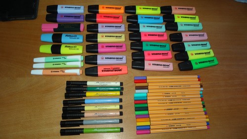 Kleiner plastikkoffer mit - kleiner,