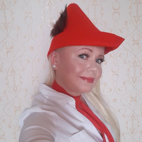 Rot spitz mittelalter - rot,