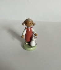 Flade Figur Mädchen mit Katze