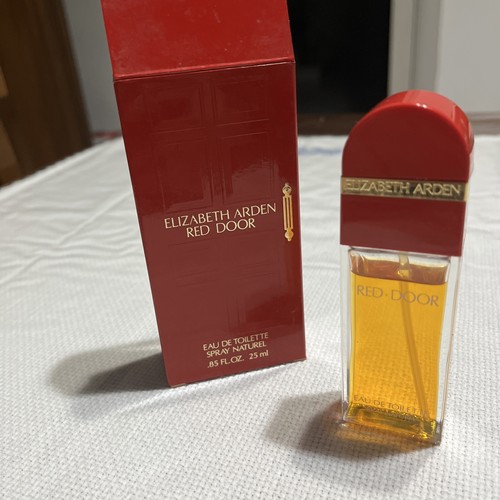 Elizabeth arden red door - red,