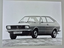 Konvolut S/W-Pressefotos Erstvorstellung Volkswagen Passat B1 1973