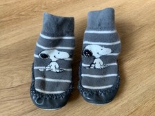 Hausschuhe Snoopy Gr. 20 - 21 grau weiß gestreift Leder Ledersohle Sockenschuhe
