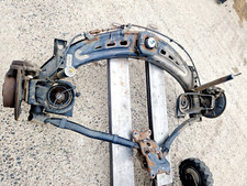 21A* Mercedes W169 A-Klasse Hinterachse Achse Hinten Achsträger