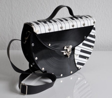 Designer Coolberc witzige Handtasche Funbag echte Schalplatte Klaviertastatur
