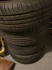 Nexen N'Fera SU1 215/55 R17 94V ( 15 km Laufleistung)