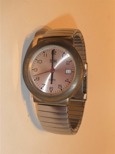 Tcm armbanduhr mit metallband - armbanduhr,