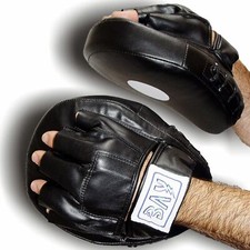 BAY® 2x Pratzen Handpratzen Pratze Boxen Kickboxen MMA LEDER PU ERGO schwarz