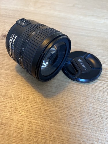 Optik nikon zoom - optik,