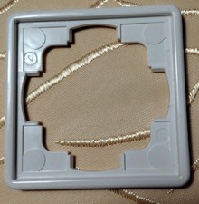 Gira Schalter Steckdosen Rahmen 1-fach S-Color Reinweiß System 55 Gebraucht