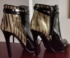 Exklusive Damenstiefel Von