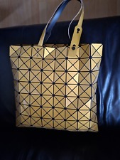 Tasche Shopper NEU gold gelb metallic geometrisches Muster 4 Dreiecke Quadrat