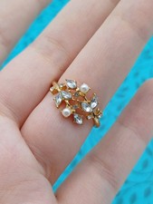 Schöner eleganter Ring