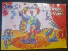 Gefülltes 90er Jahre Stickeralbum Aufkleber Sandylion Usw