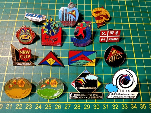 Sammlung drachenpins kite - sammlung,